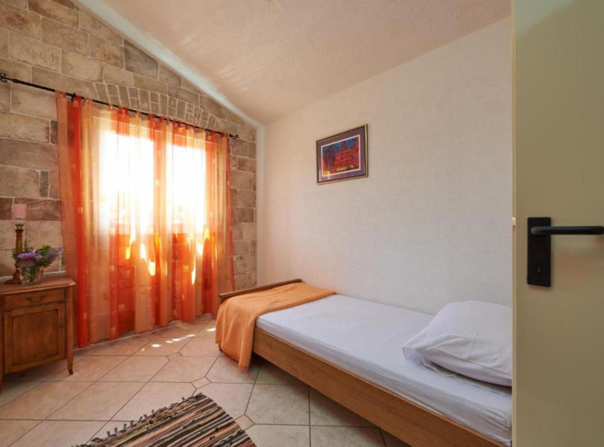 Krknjasi Hotel Велики Дрвеник Екстериор снимка