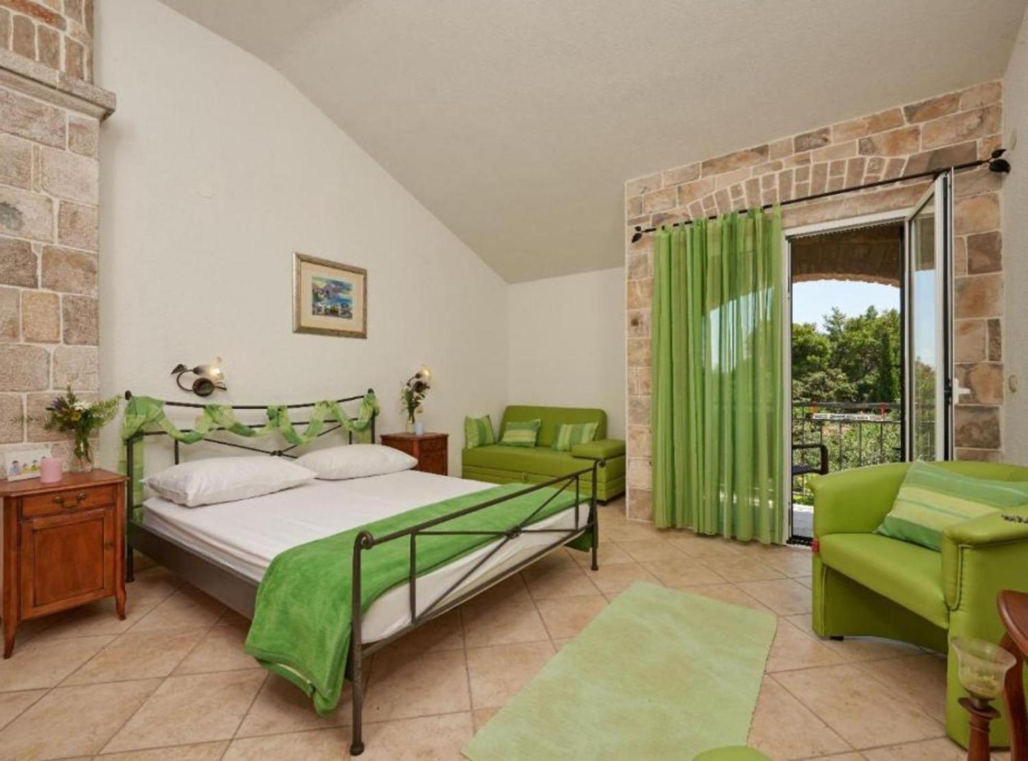 Krknjasi Hotel Велики Дрвеник Екстериор снимка